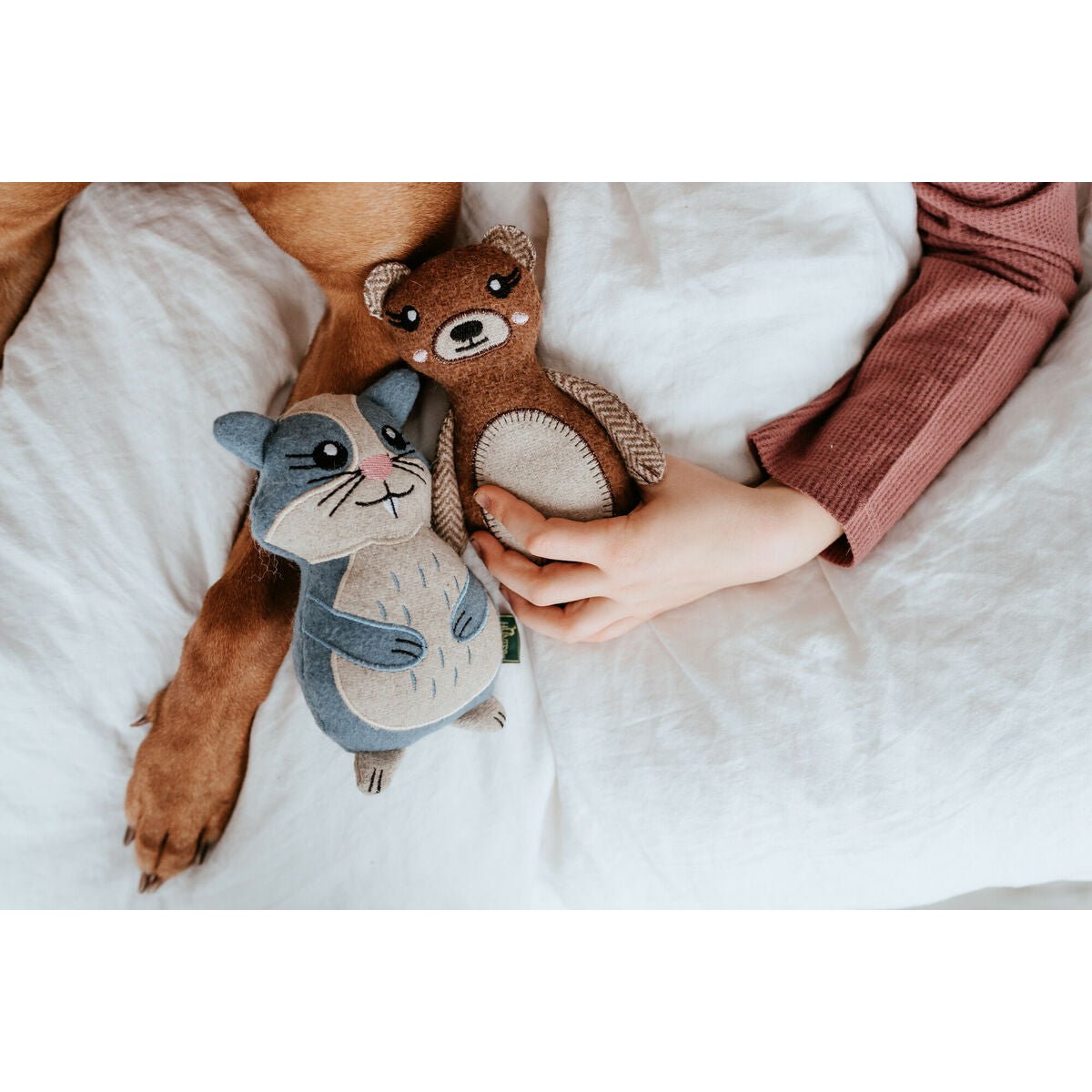 HUNTER Kuscheltier Bär – Nachhaltig & liebevoll (20 cm, Braun) - Alanis Welt